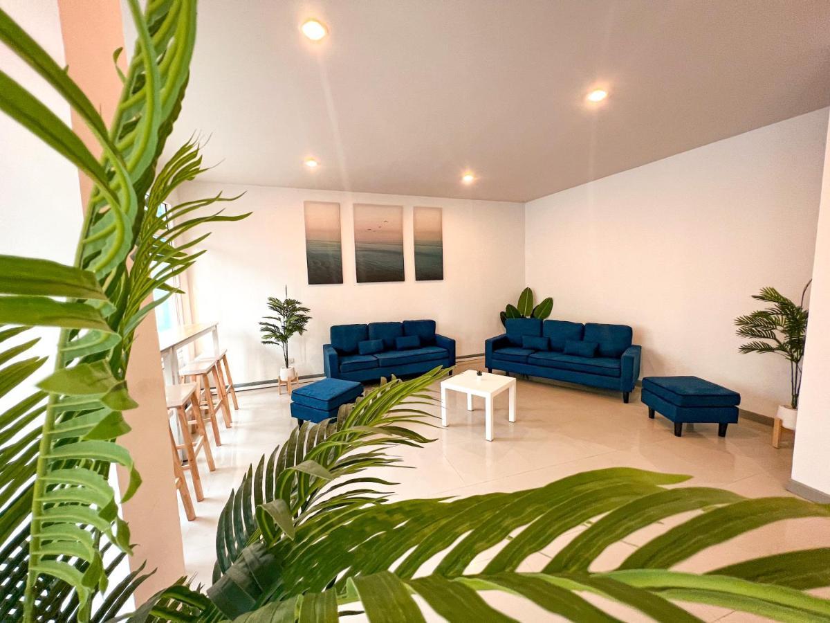 Отель Baobab Patong Экстерьер фото